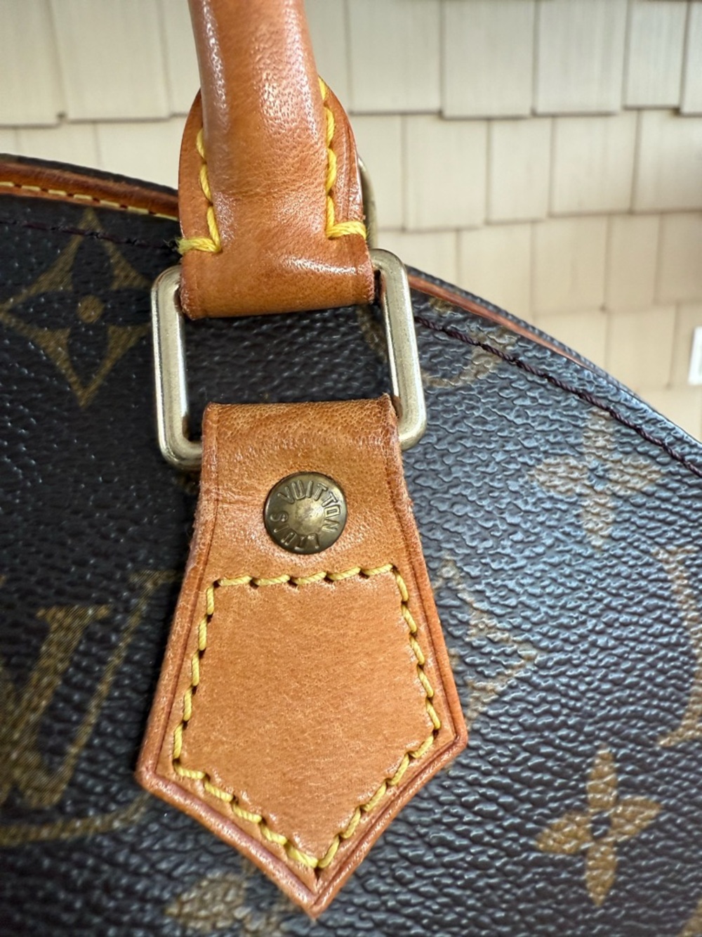 Louis Vuitton Ellipse PM Monogram Canvas Handbag Authentic Clean Interior No Key - Picture 4 of 16